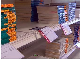 國外教材貴的離譜，在校生如何應對？圖書出租市場漸成趨勢